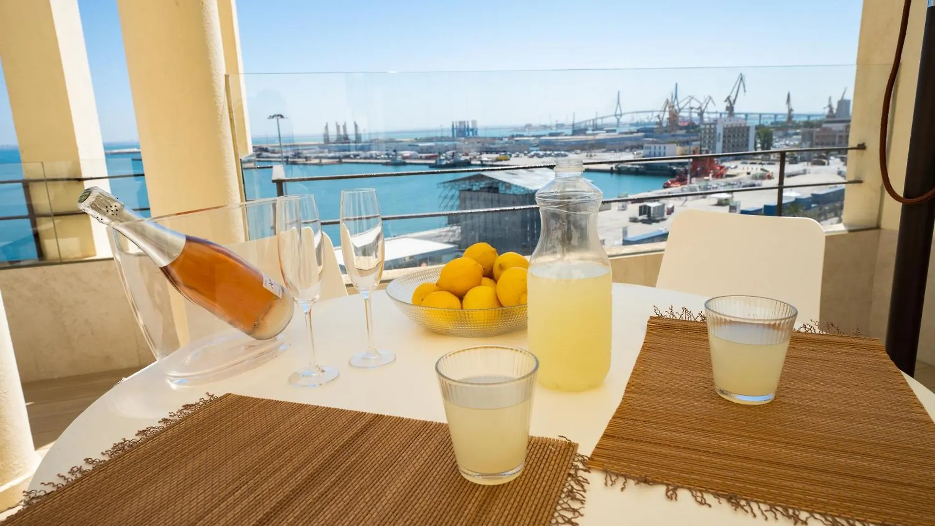 Plaza Mina Suites - Adults Recommended By Luxury Suites Cádiz 5*,