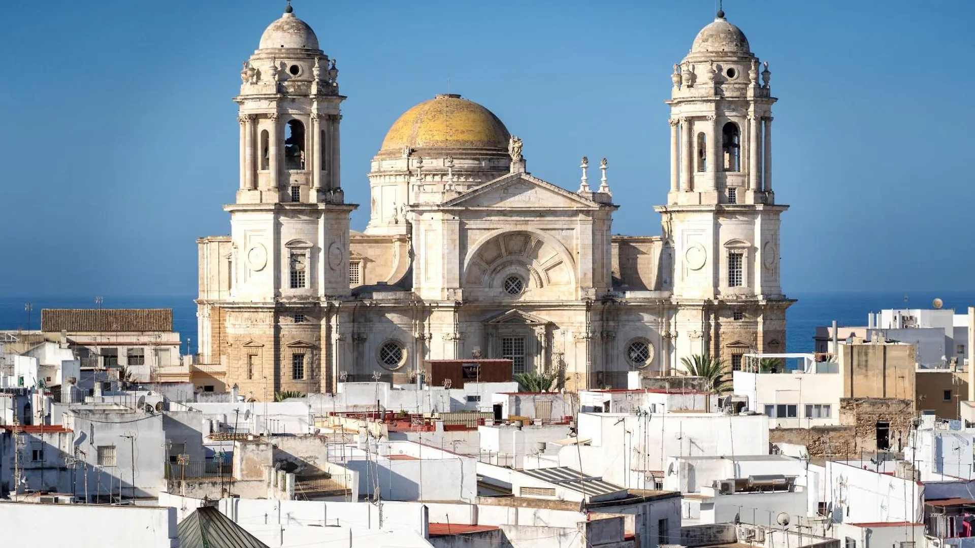 Aparthotel Plaza Mina Suites - Adults Recommended By Luxury Suites Cadiz