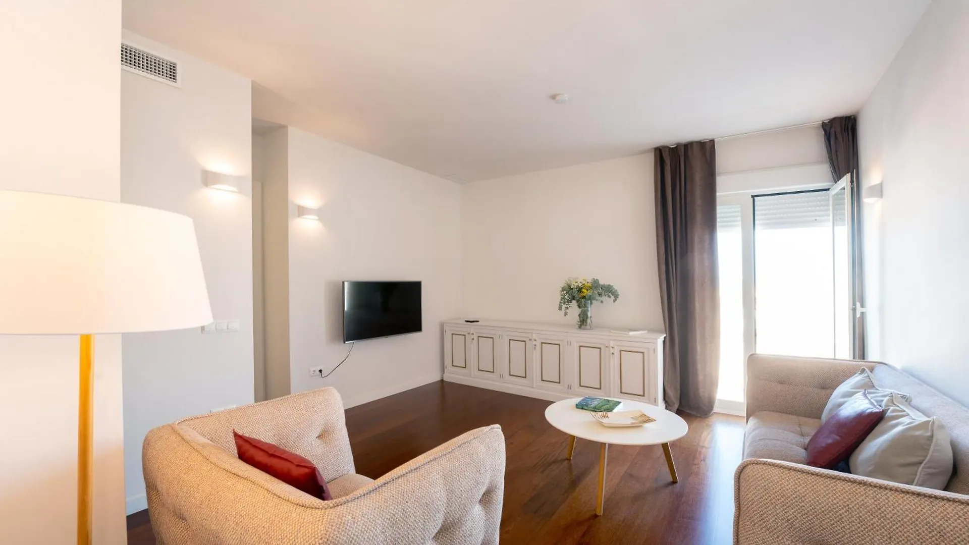 Plaza Mina Suites - Adults Recommended By Luxury Suites Cadiz Aparthotel